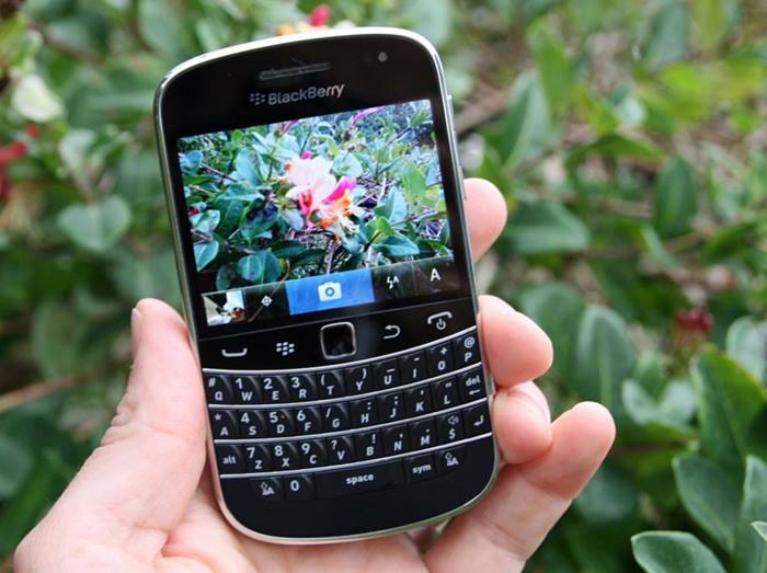 Blackberry 9900 Bold Touch | Thiết Kế Thời Thượng Đáng Mong Đợi